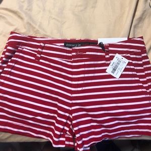 Size 7 red and white striped shorts
